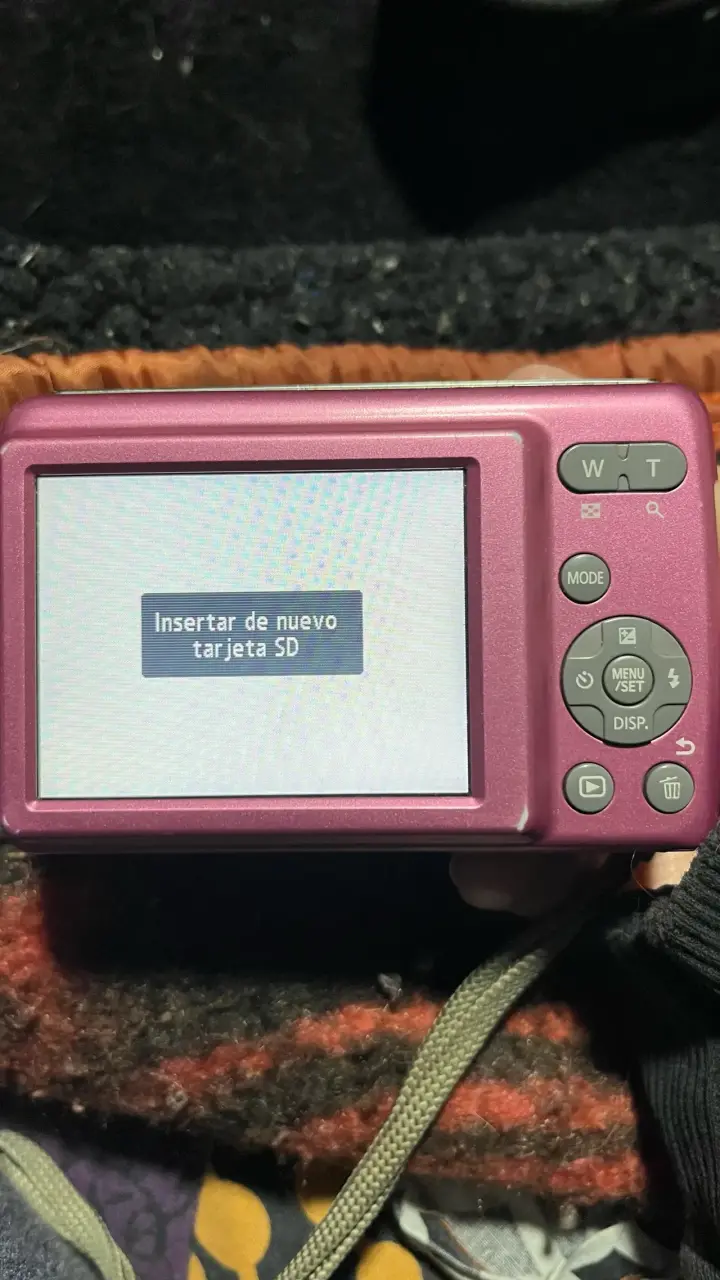Panasonic Lumix DMC-LS5 Rosada 14MP + Estuche. - 4