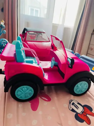 Jeep Rosado Sparkle Girlz Zuru (Tipo Barbie) - miniatura 2