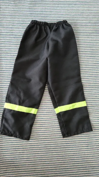 Disfraz de bombero para niños con detalles reflectantes - miniatura 3