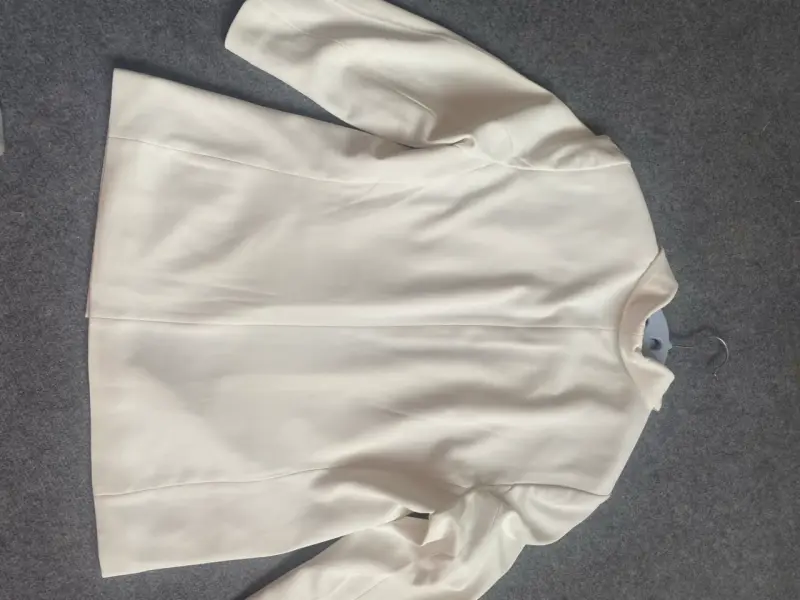 Blazer blanco elegante para mujer H&M - 2