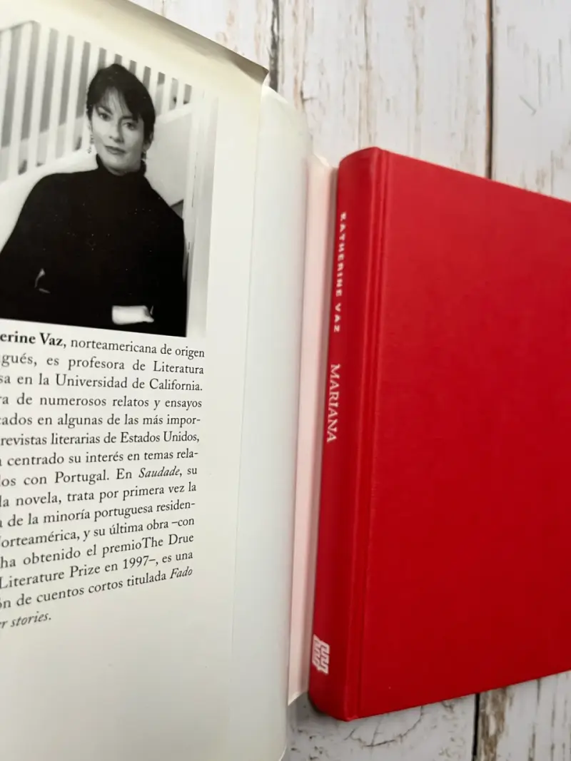 Libro 'Mariana' de Katherine Vaz - 3
