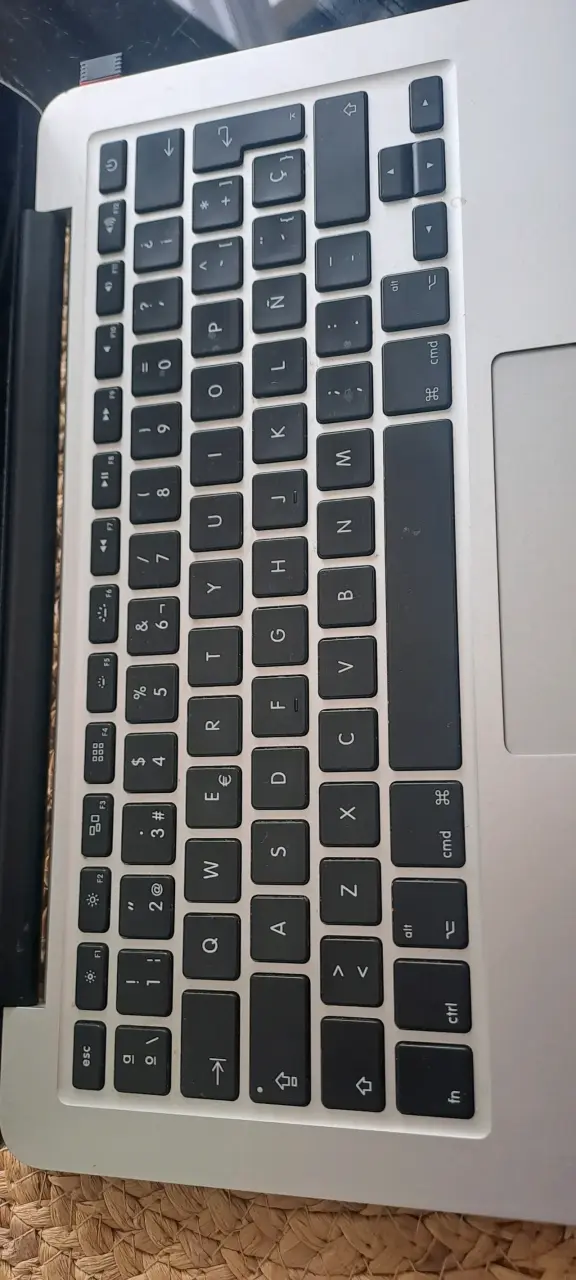 MacBook Pro 13" Retina — Late 2013 - 3
