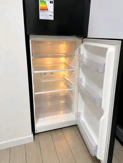 Refrigerador Mademsa en excelente estado - miniatura 2
