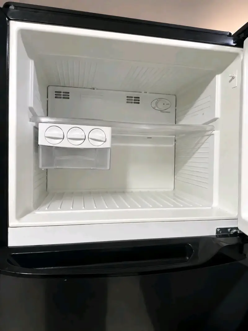 Refrigerador Mademsa en excelente estado - 4