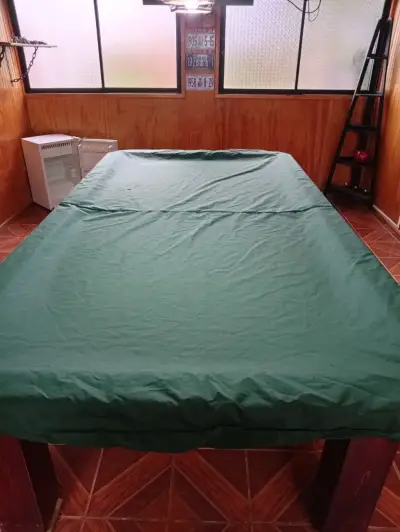 Mesa de Pool de madera con paño verde y set - miniatura 5