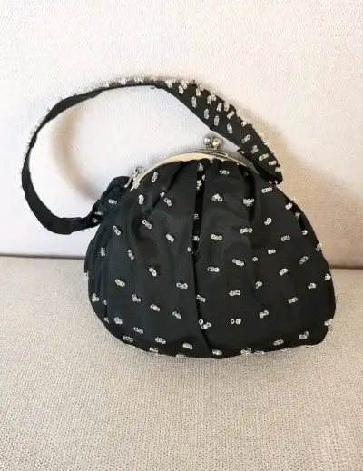 Mini bolso vintage con mostacillas - miniatura 3