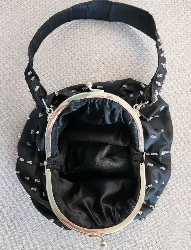 Mini bolso vintage con mostacillas - 6