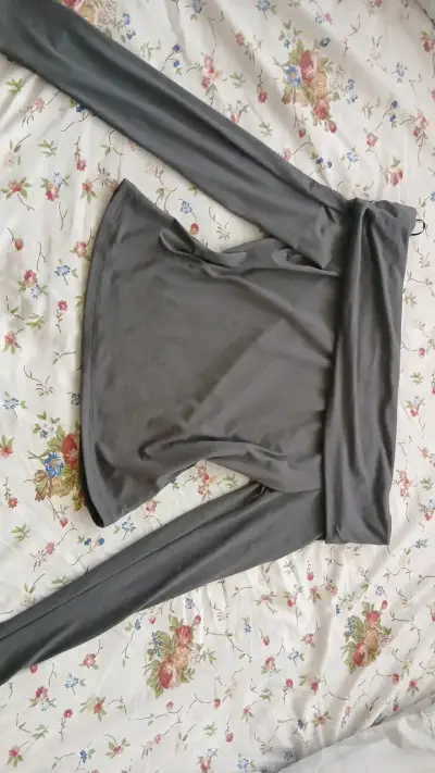 Polera manga larga gris H&M para mujer - miniatura 1