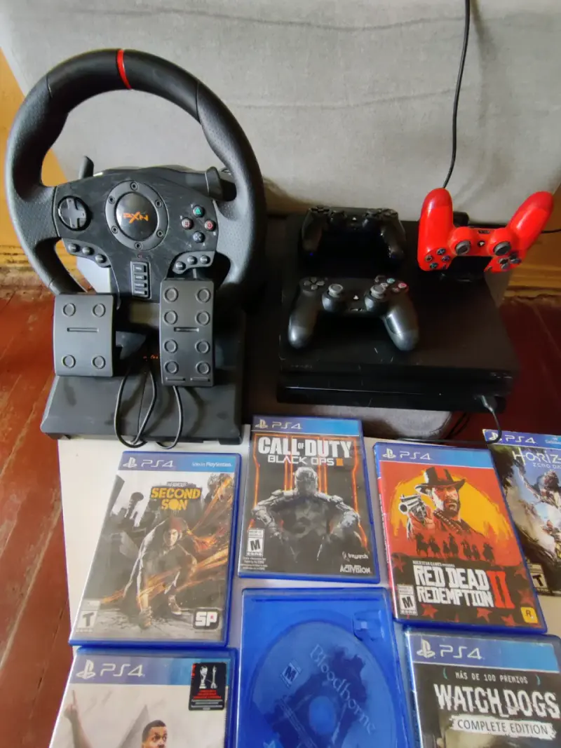 Consola Sony PS4 Pro 1TB con Juegos y Accesorios - 3