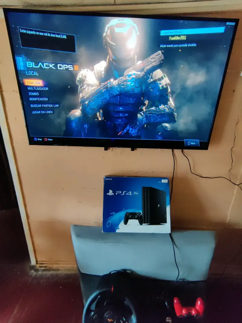 Consola Sony PS4 Pro 1TB con Juegos y Accesorios - 6