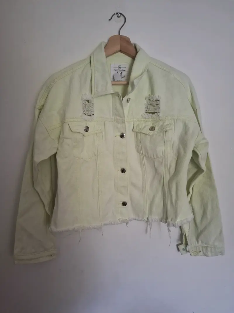 Chaqueta de mezclilla corta desgastada para mujer - 2