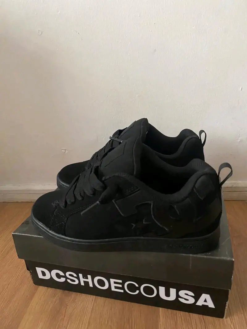 Zapatillas negras DC Shoes para mujer - 1
