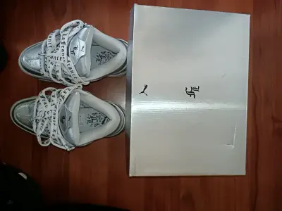 Zapatillas plateadas Puma La France - miniatura 3