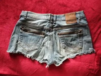 Shorts de mezclilla desgastados Umbrale - miniatura 1