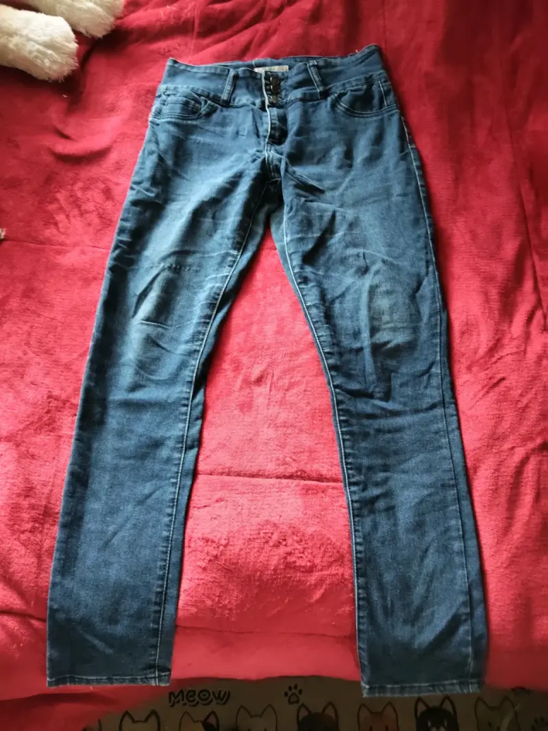 Jeans ajustados de mezclilla azul para mujer - 1