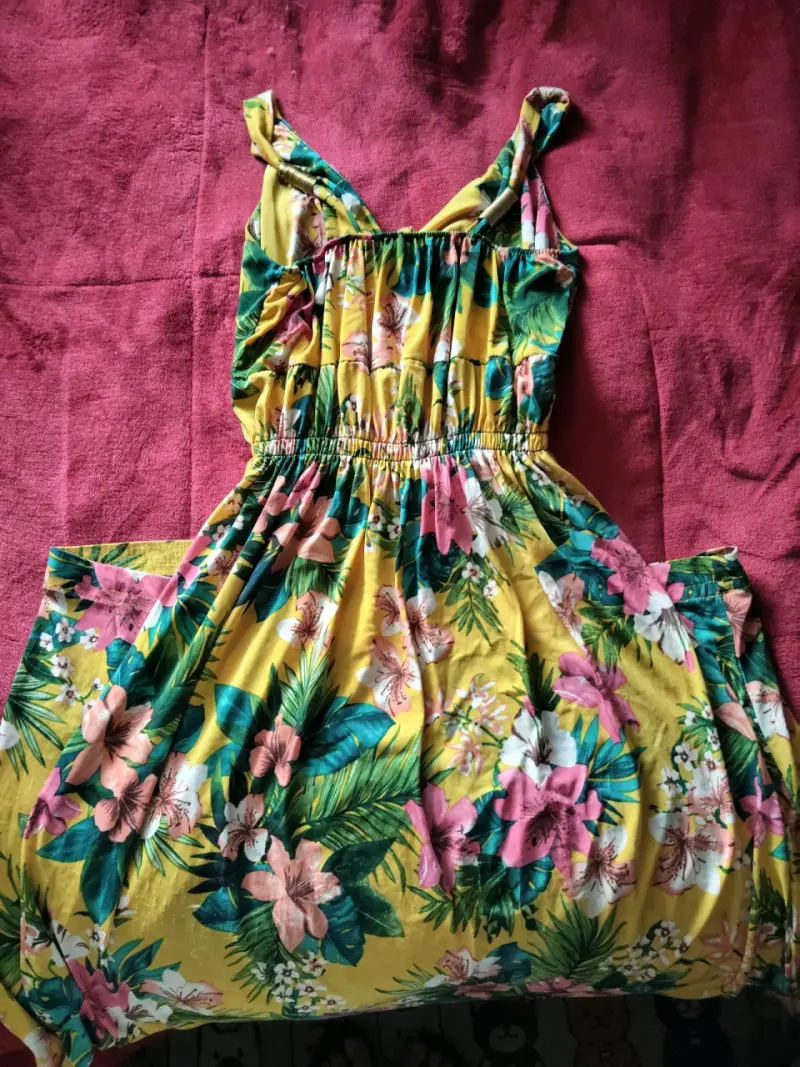 Vestido largo floral amarillo para mujer - 2