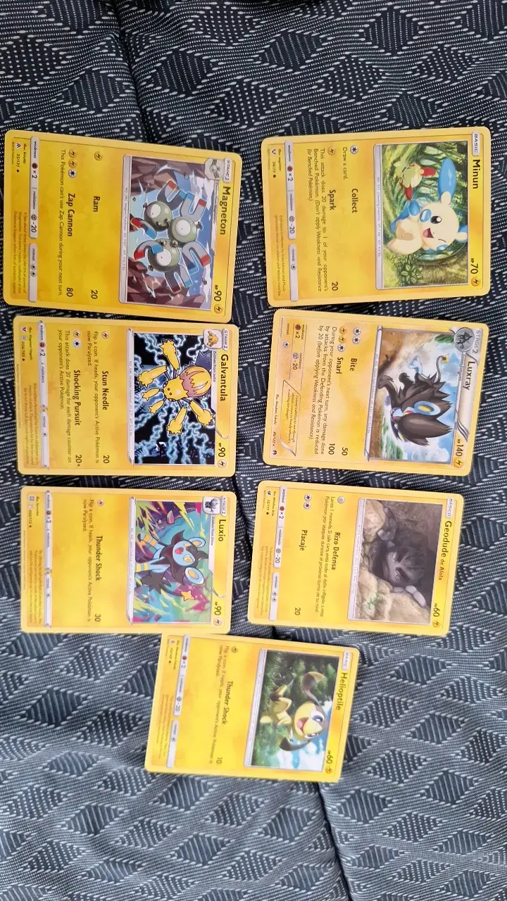 Colección de Cartas Pokémon Eléctricas - 2