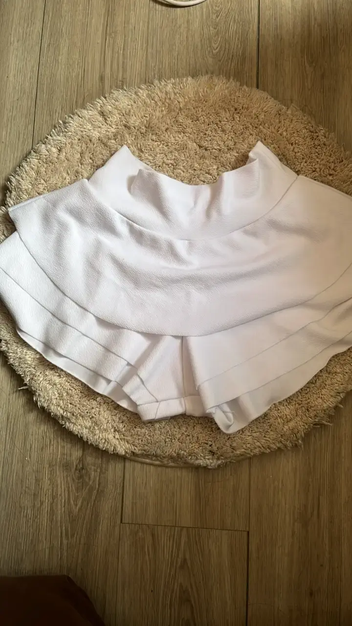 Falda Blanca con Vuelitos - 2