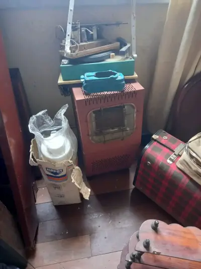 Pulidora de piso vintage con accesorios - miniatura 2