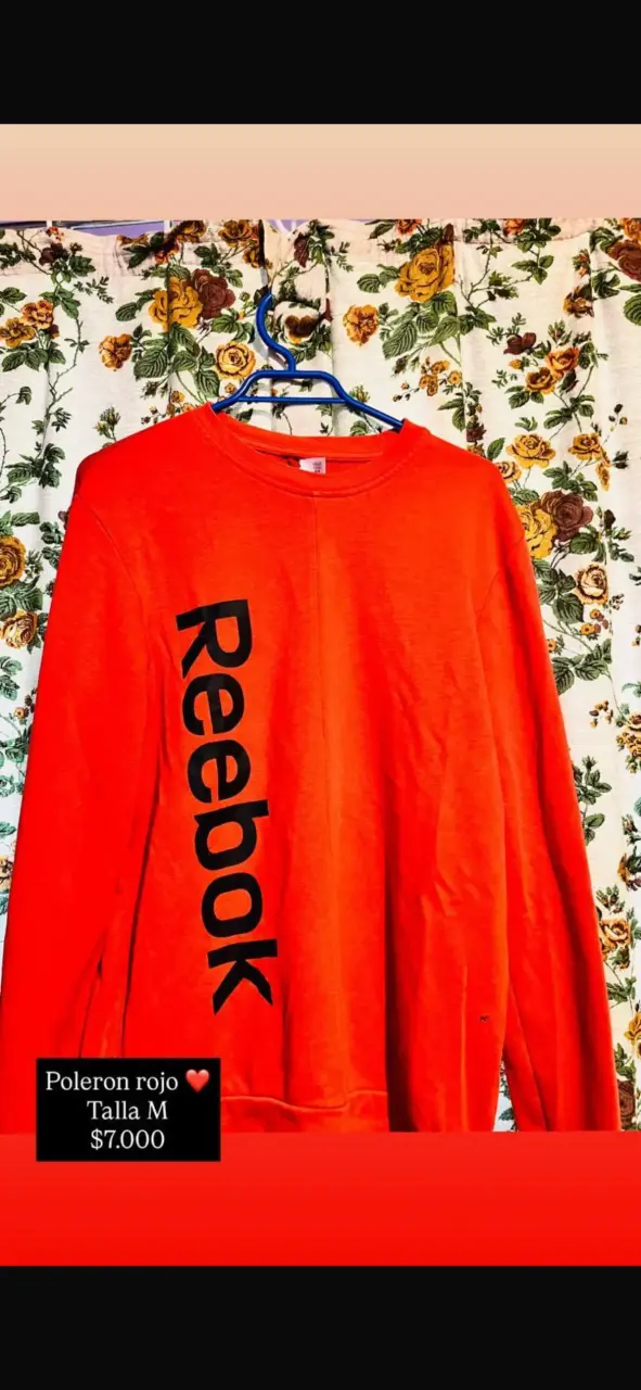 Polerón rojo Reebok talla M