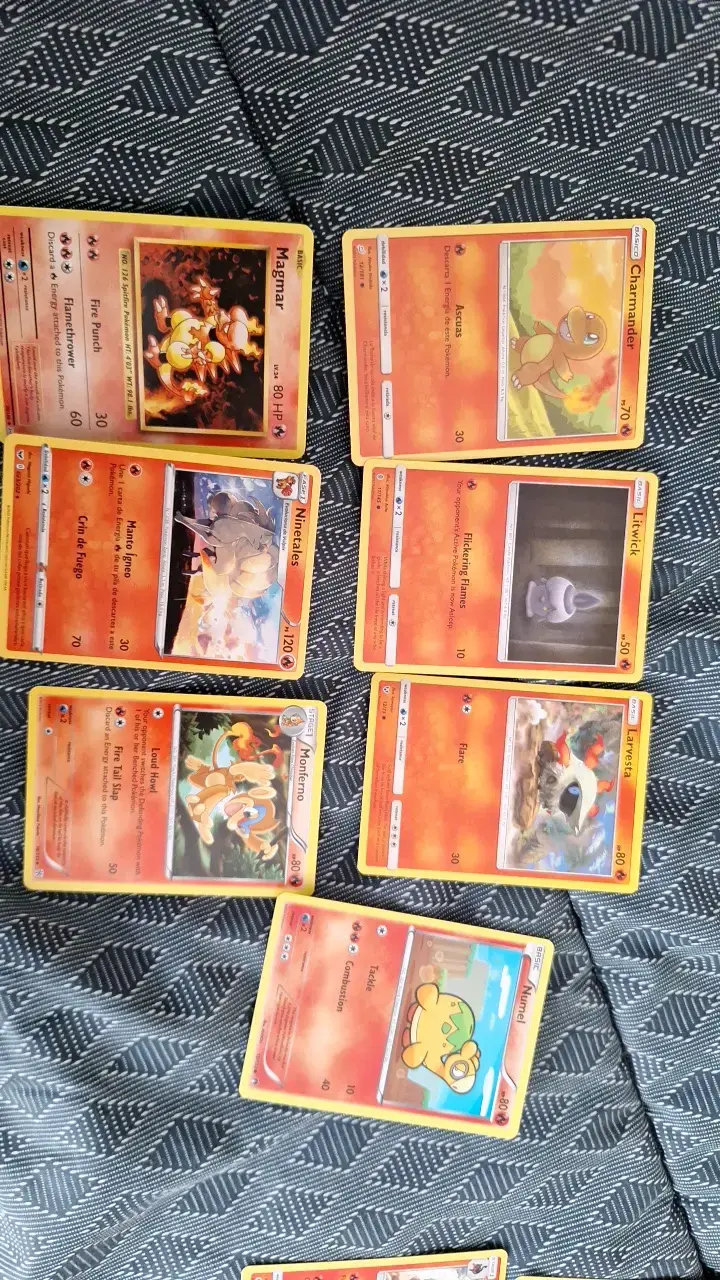 Lote de cartas Pokémon tipo fuego - 2