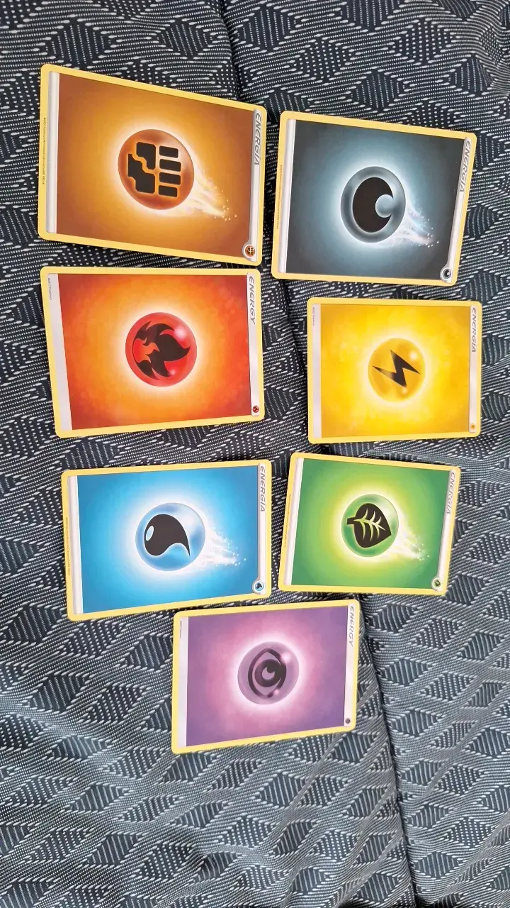 Lote de cartas Pokémon tipo fuego - 6