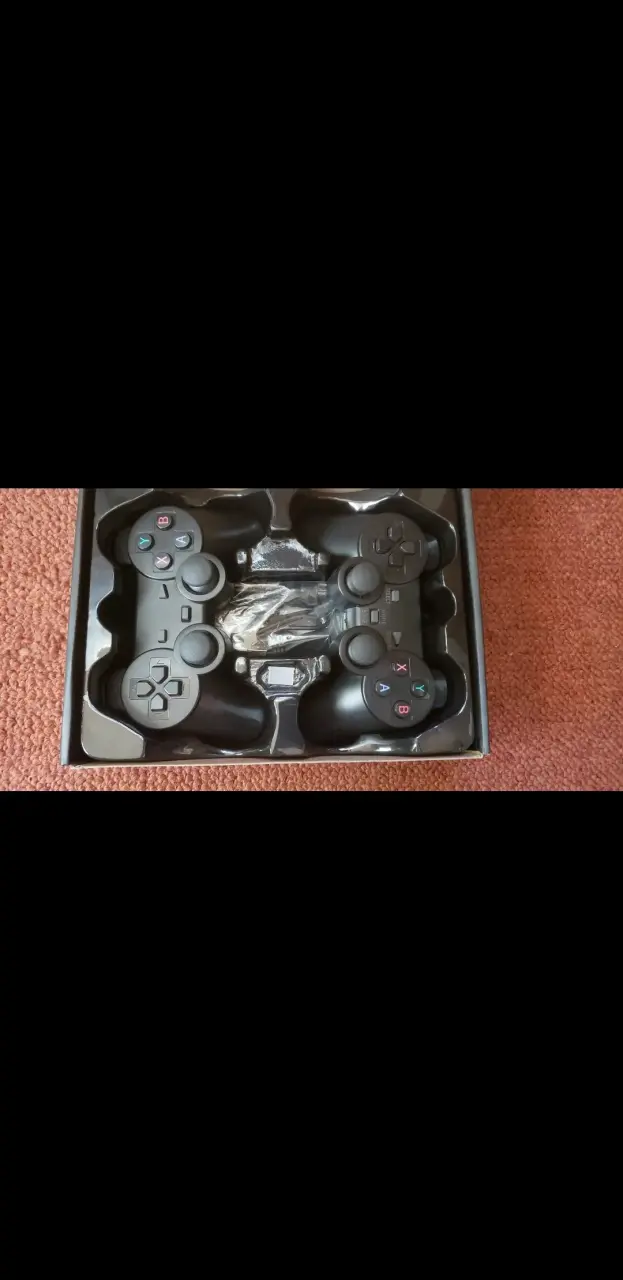 Consola Game Stick Lite 4K con Controladores Inalámbricos - 3
