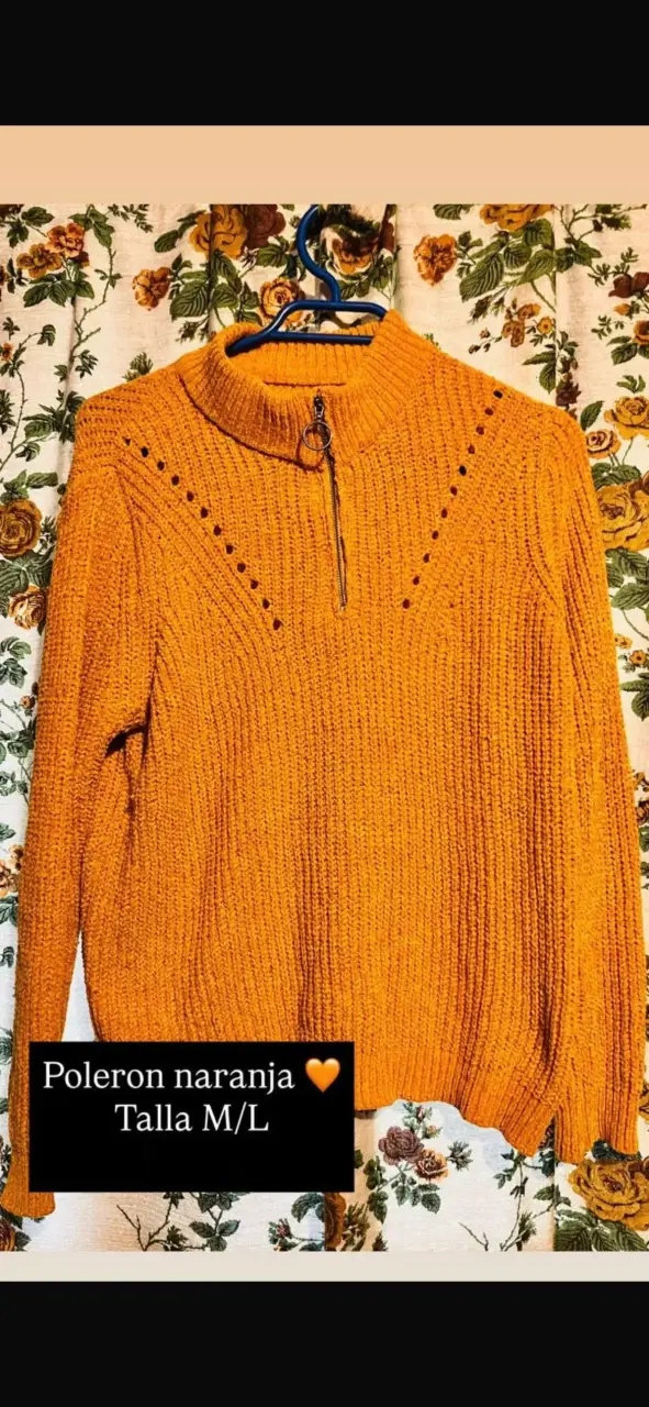 Polerón naranja con cierre talla M/L
