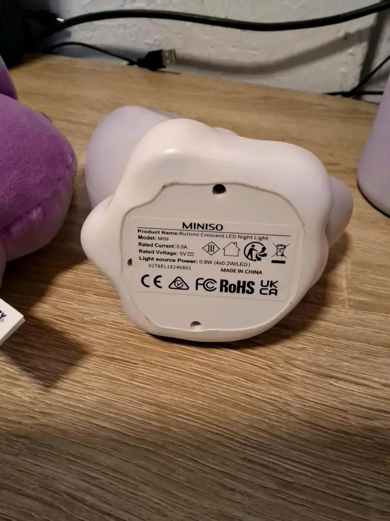 Pack Kuromi Sanrio | Peluche + Lámpara LED Miniso - 3