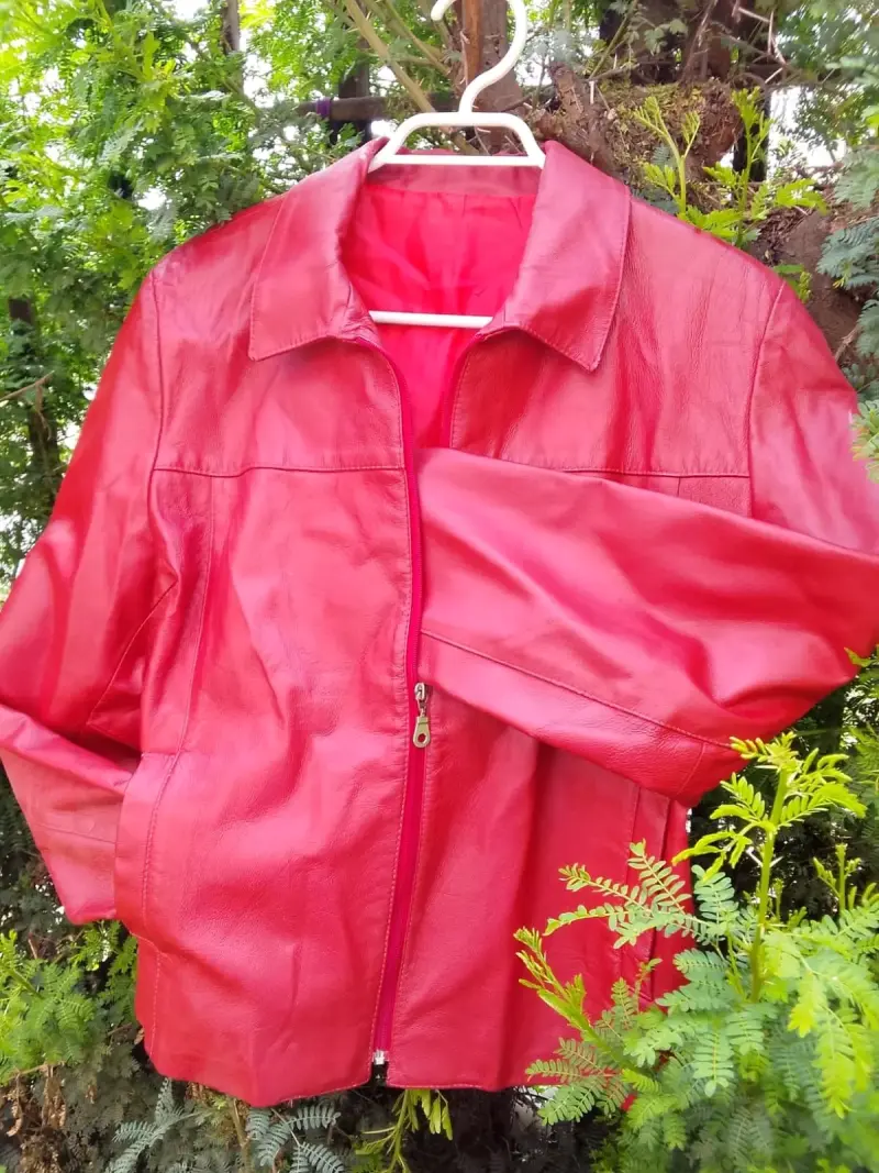 Chaqueta de cuero natural roja para mujer - 2