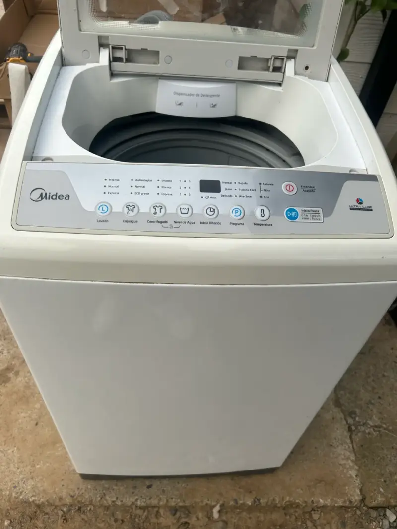 Lavadora Midea carga superior 8 kg - 3