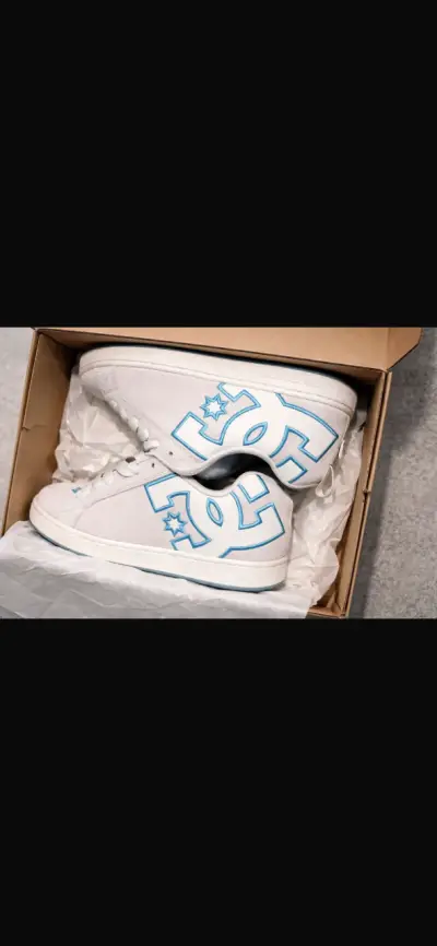 Zapatillas DC Shoes blancas con detalles azules - miniatura 4