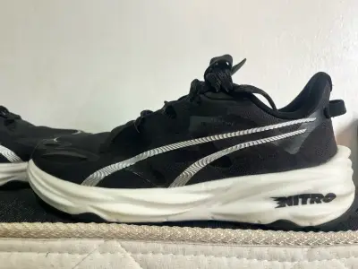 Zapatillas deportivas negras Puma Nitro - miniatura 4