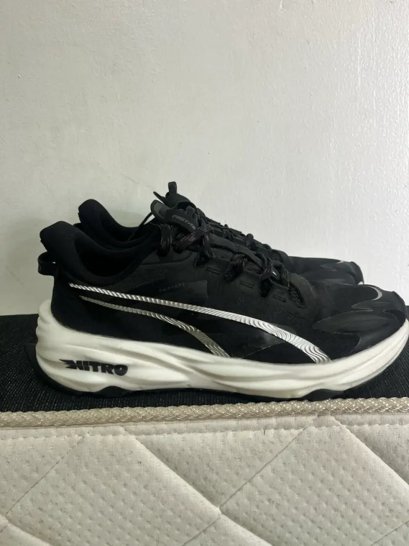 Zapatillas deportivas negras Puma Nitro - 5