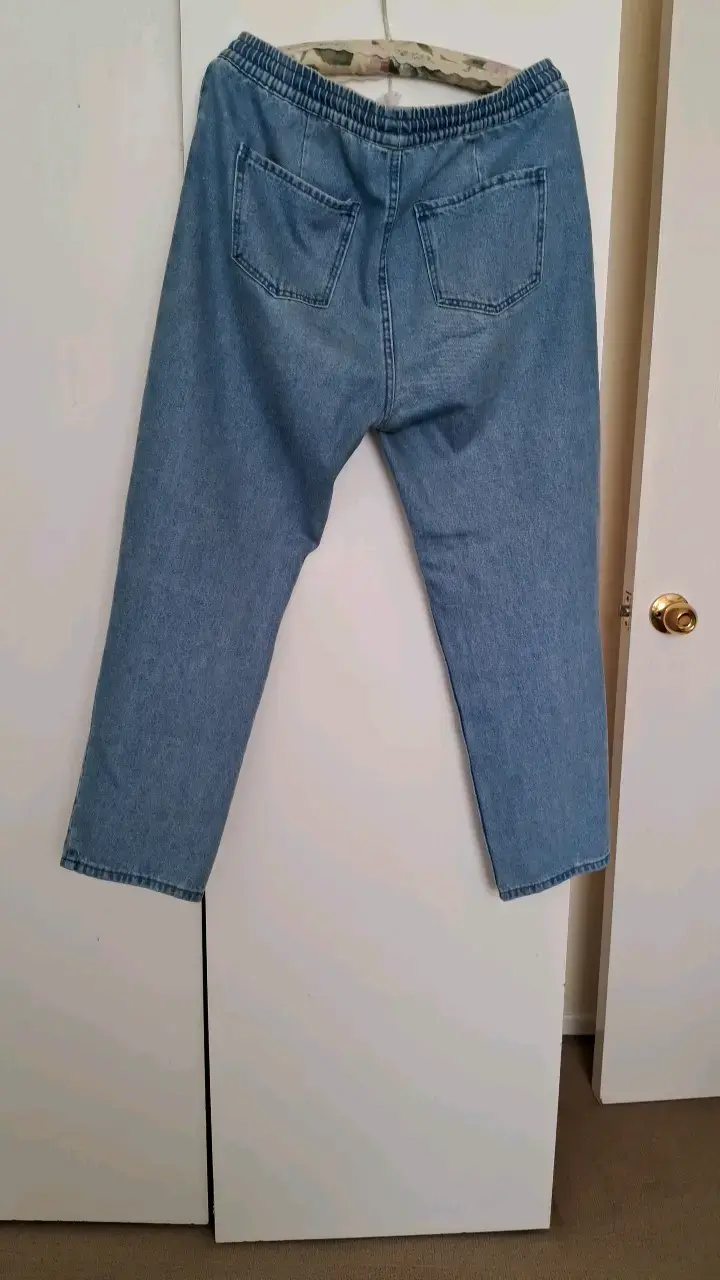 Jeans de mezclilla azul con cintura elástica - 2