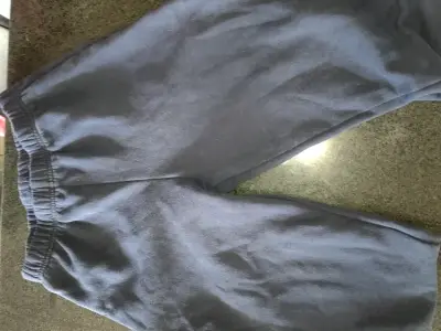 Pantalones deportivos azul marino - miniatura 1