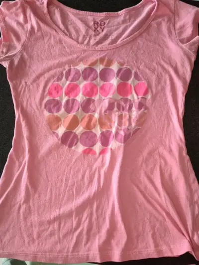 Polera Roxy rosa con diseño de círculos - miniatura 1