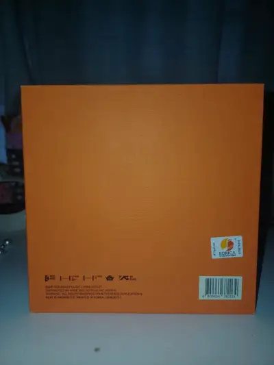 Álbum BTS Butter Edición Especial - miniatura 3