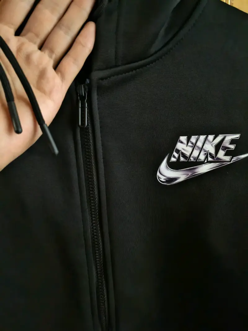 Polerón con capucha Nike negro para hombre - 2