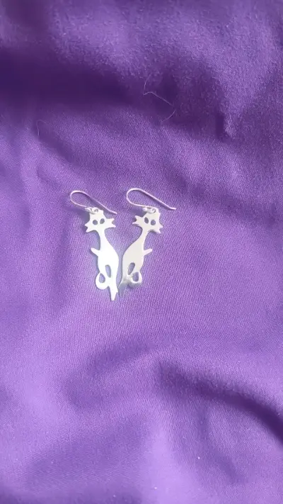 Aros de plata diseño de gatos - miniatura 1