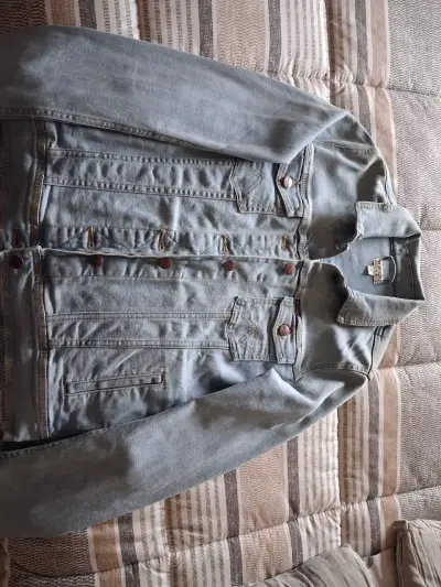 Chaqueta de mezclilla azul claro  mujer - miniatura 1