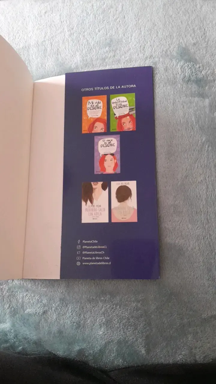 Libro 'Still With You' de Lily Del Pilar - 5