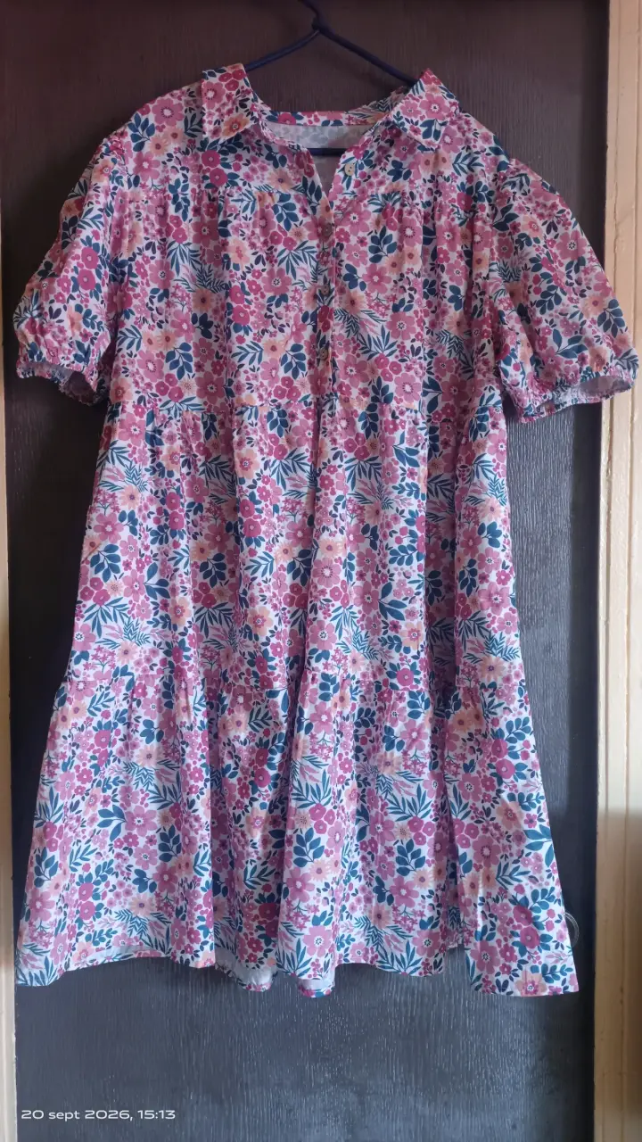Vestido floral de manga corta para mujer - 1