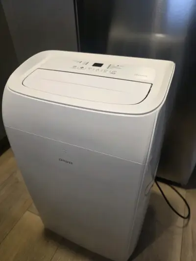 Aire acondicionado portátil Aiwa con control remoto - miniatura 1
