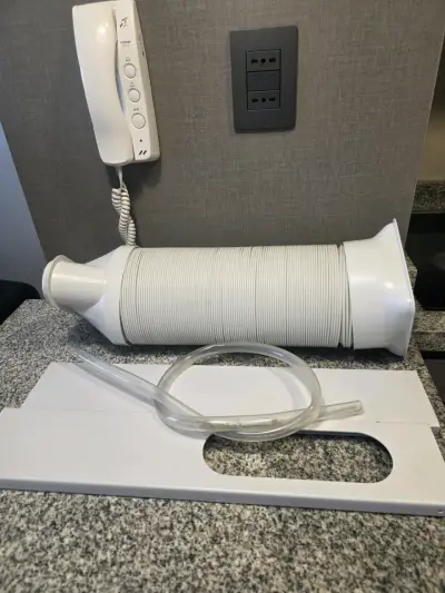 Aire acondicionado portátil Aiwa con control remoto - miniatura 2