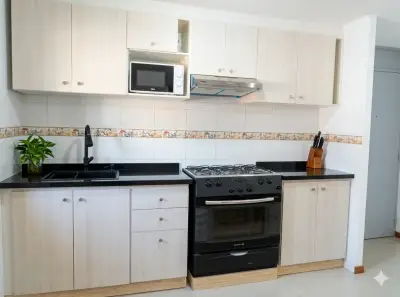 MUEBLES DE COCINAS  A MEDIDAS - miniatura 4
