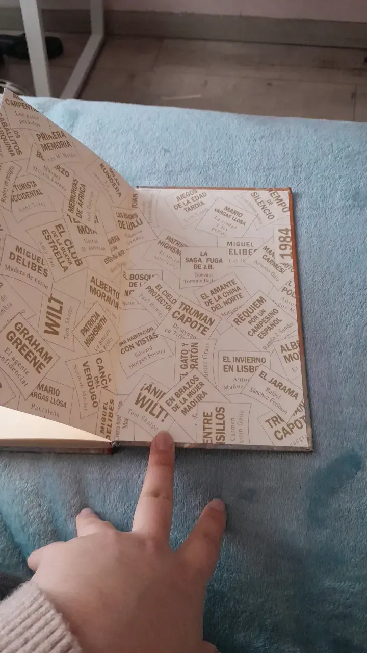 Libro 'Como Agua Para Chocolate' de Laura Esquivel - 4