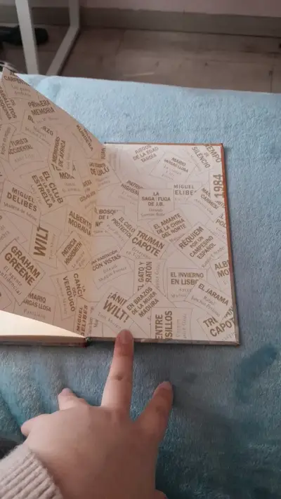 Libro 'Como Agua Para Chocolate' de Laura Esquivel - miniatura 4