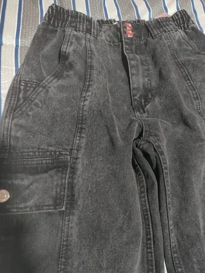 Pantalones cargo negros Sybilla para mujer - miniatura 2