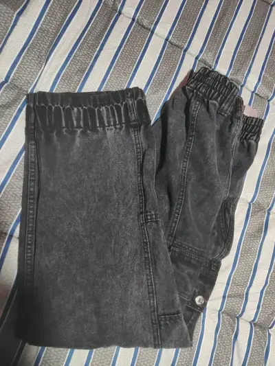 Pantalones cargo negros Sybilla para mujer - miniatura 5